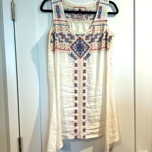 Johnny Was off- white embroidered tunic size small